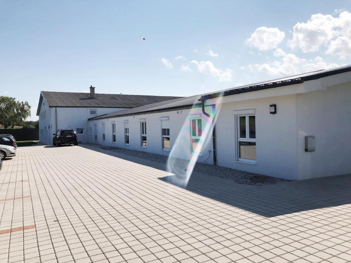 Gaestezimmer Oedenburgerstrasse Pottsching Екстер'єр фото