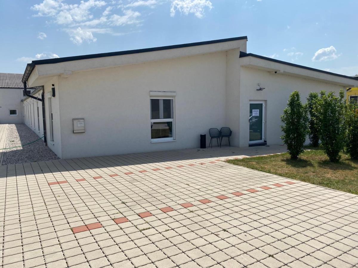 Gaestezimmer Oedenburgerstrasse Pottsching Екстер'єр фото